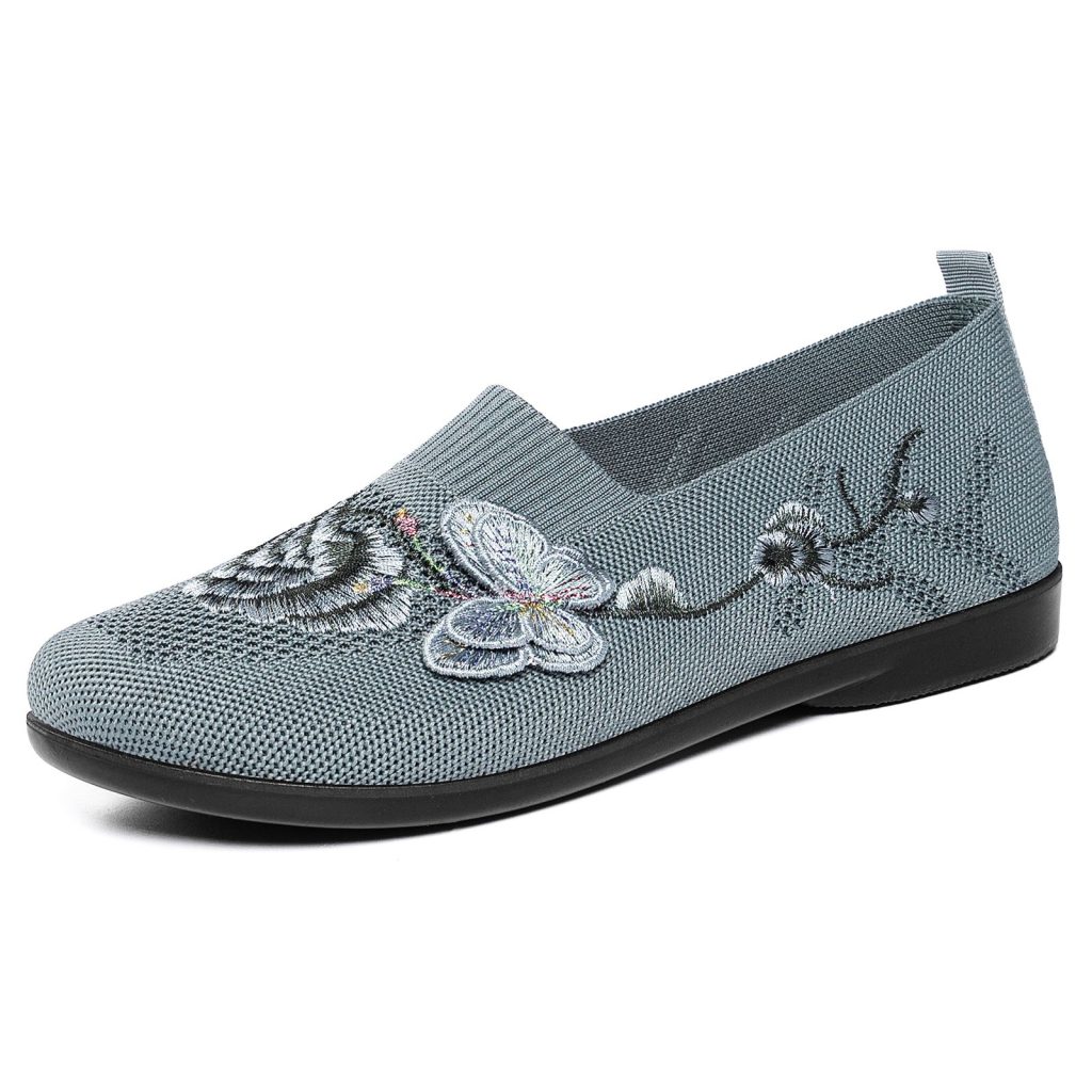 Chinese Style Embroidered Knit Soft-Sole Flats